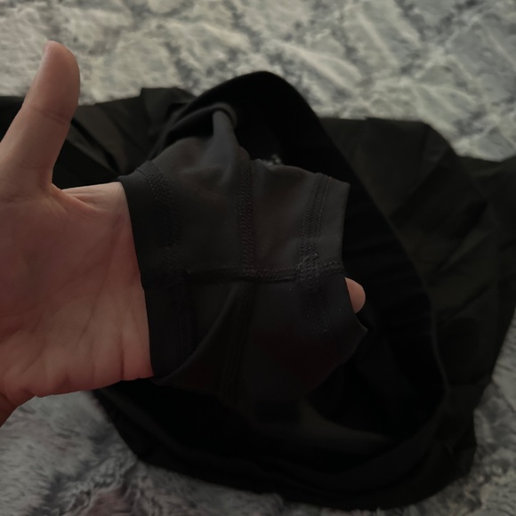 Frankie’s bikinis windy tennis skirt (Black) - Picture 5 of 5